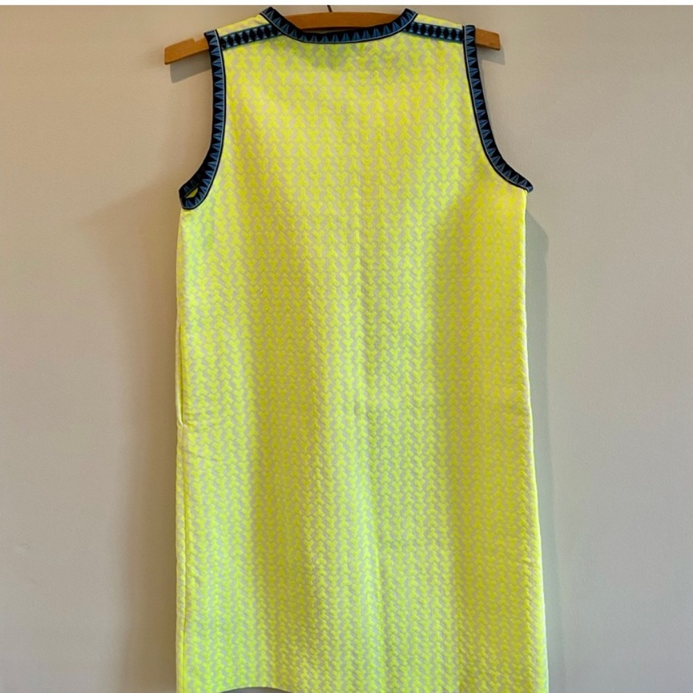 Like new J CREW arrow print dress - Picture 5 of 6